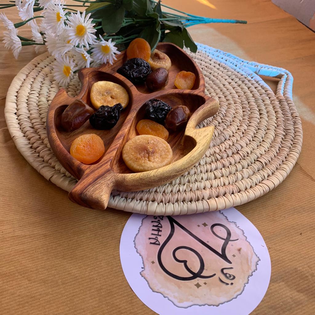 Leaf Wooden Nut Tray