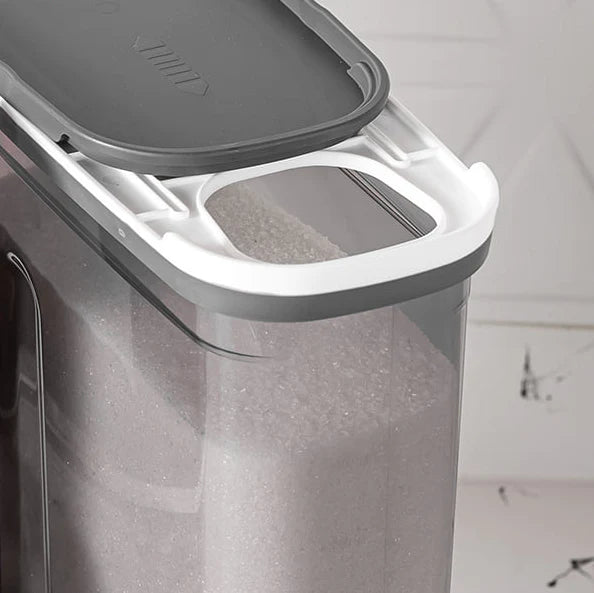 Food Storage Container with Sliding Lid (2.7 Liter)